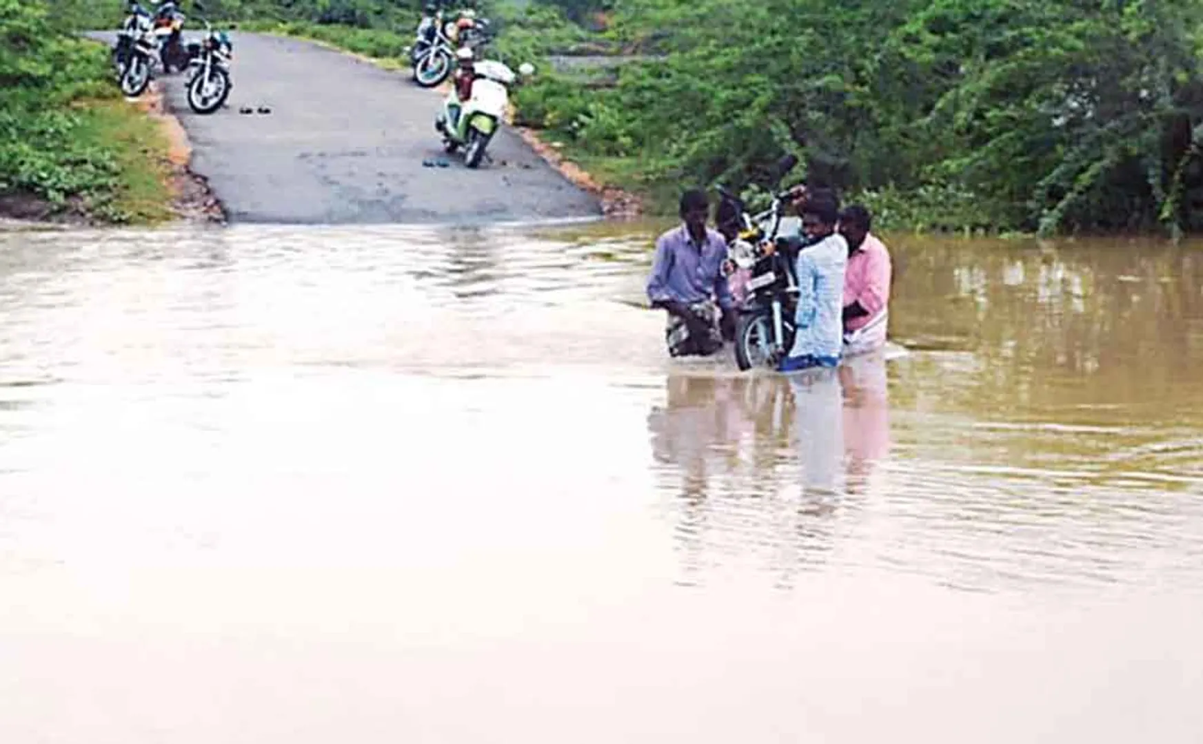 Floods that submerged the ground bridge 