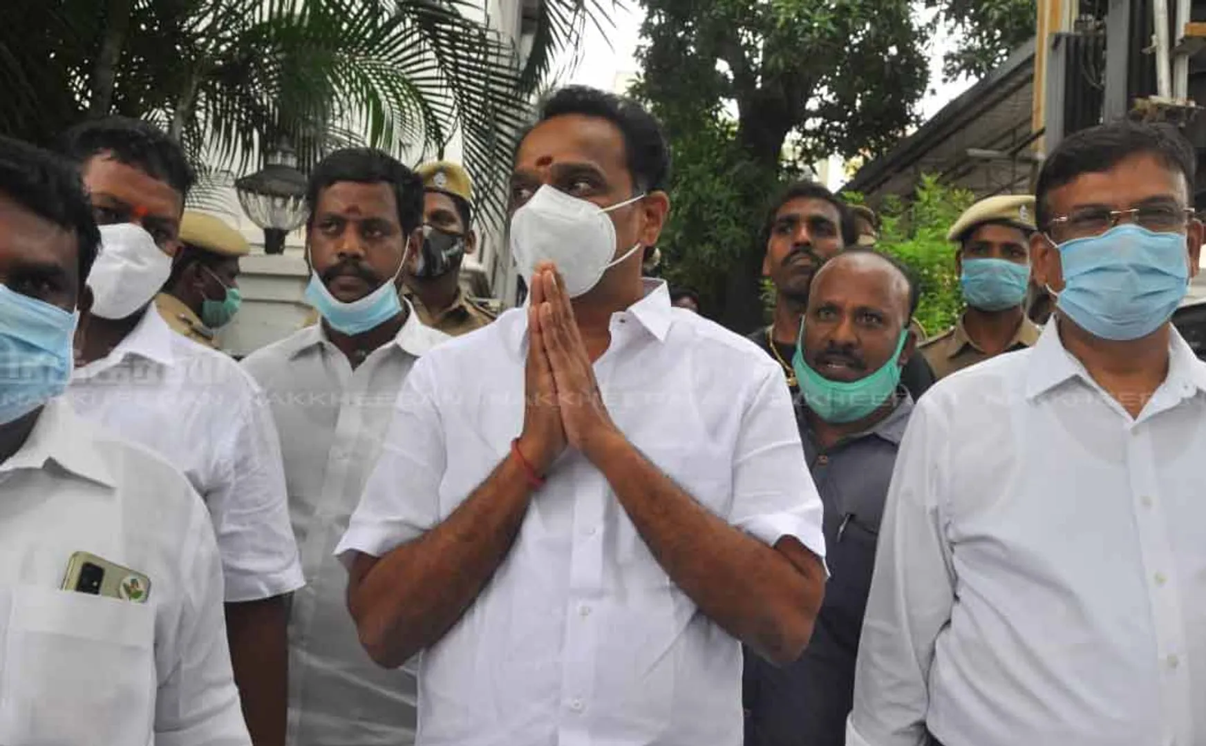 Anti-corruption summons to MR Vijayabaskar
