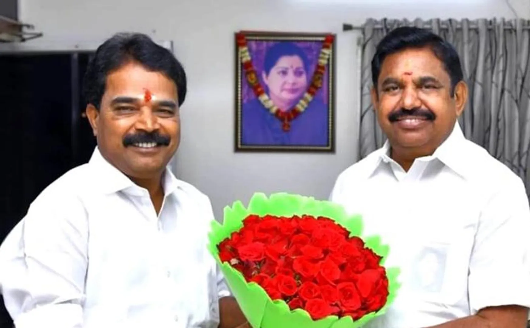 Raid on places owned by Edappadi Palanisamy's aide!