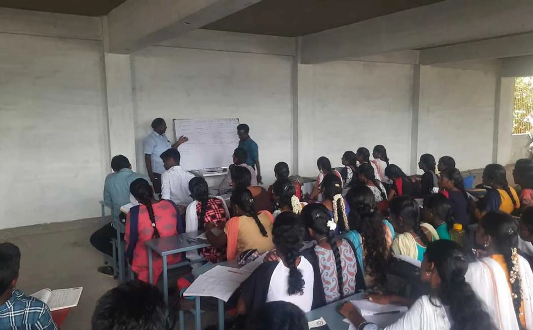 Free Training Classes for Government Examination conducted on behalf of Swami Sahajananda Academy!