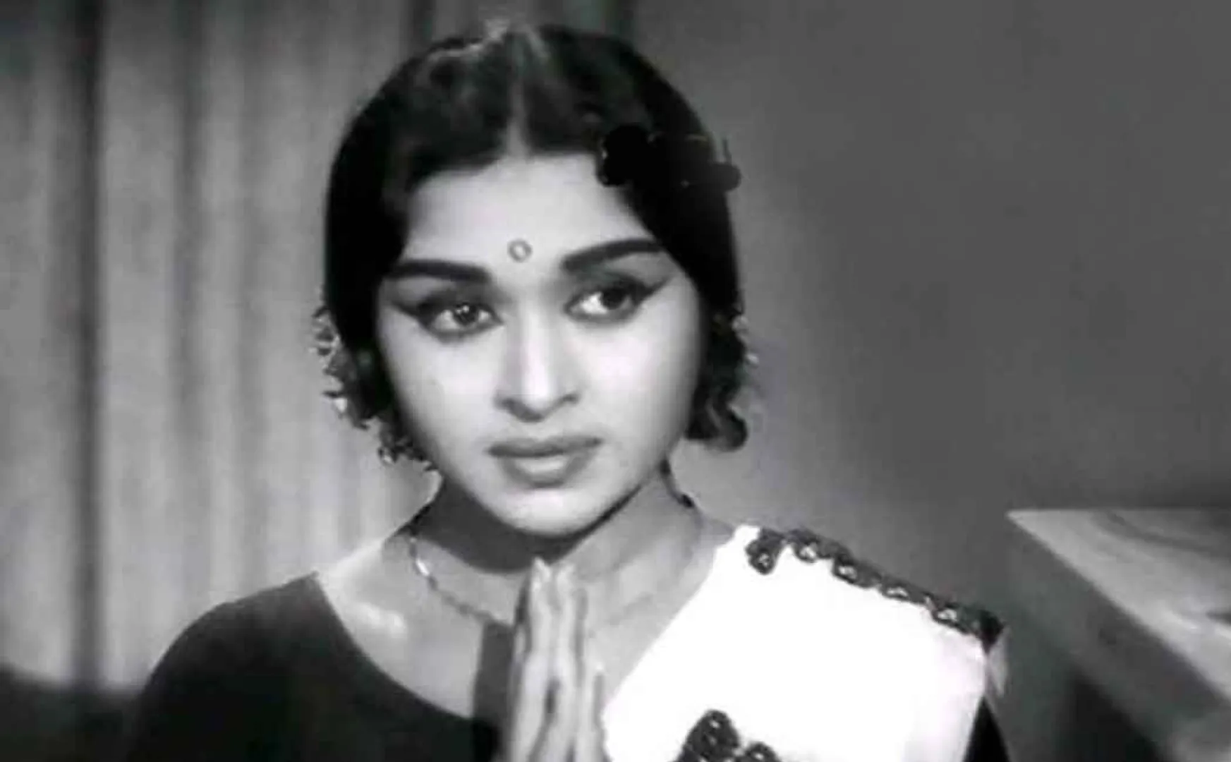 kalaignanam speech about sarojadevi acting in shooting spot