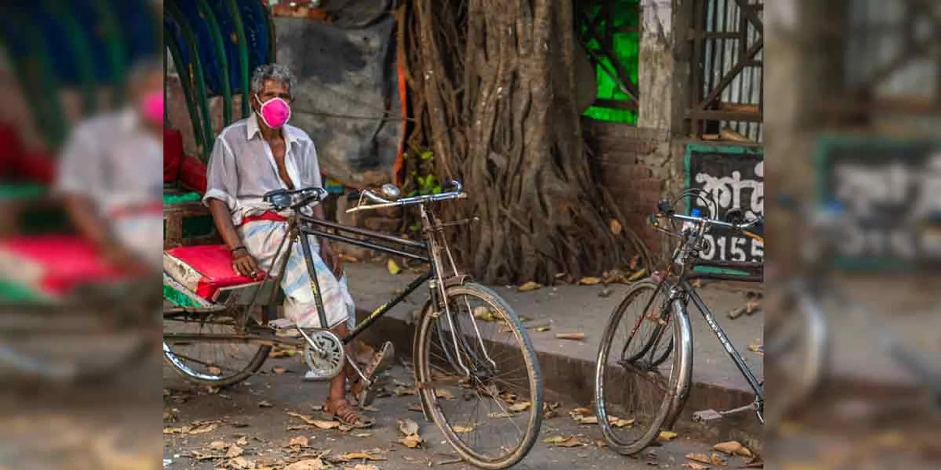 3 crore tax for poor old man driving a rickshaw ... shocked by income tax notice