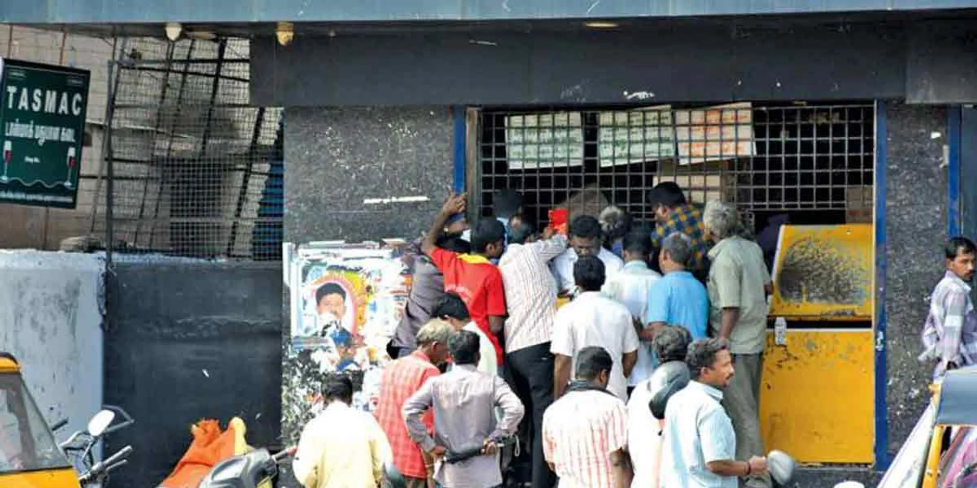 Raid on Tasmac stores