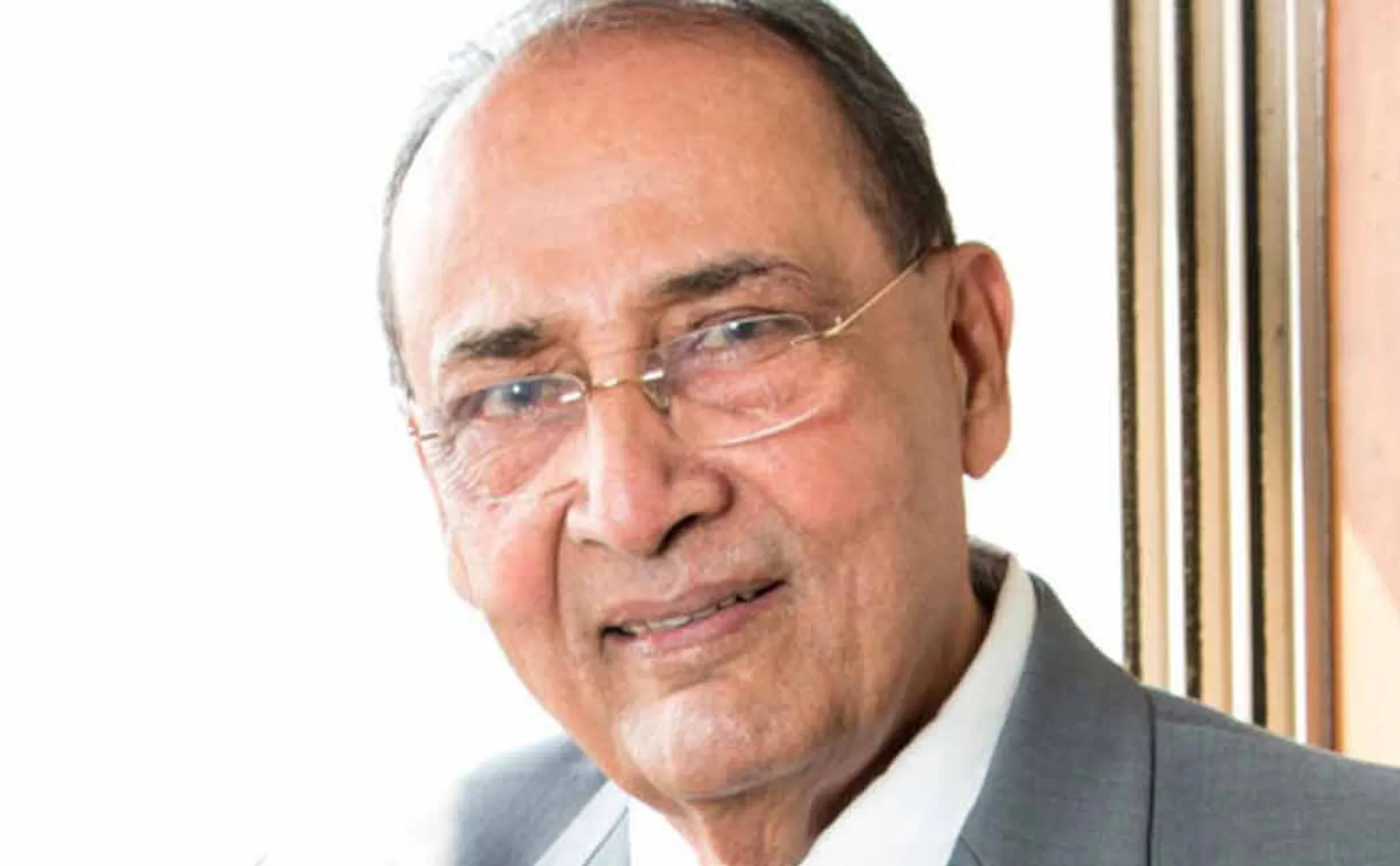  actor yusaf hussain dies by Corona!