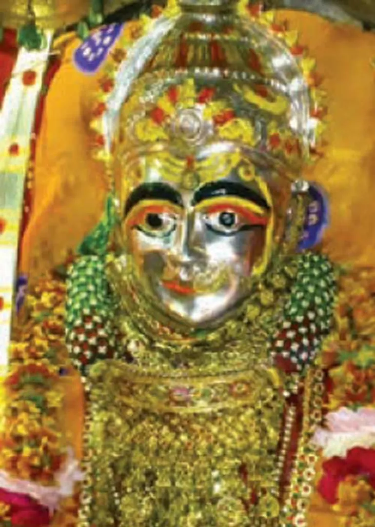 /idhalgal/om/artheswari-seven-forms