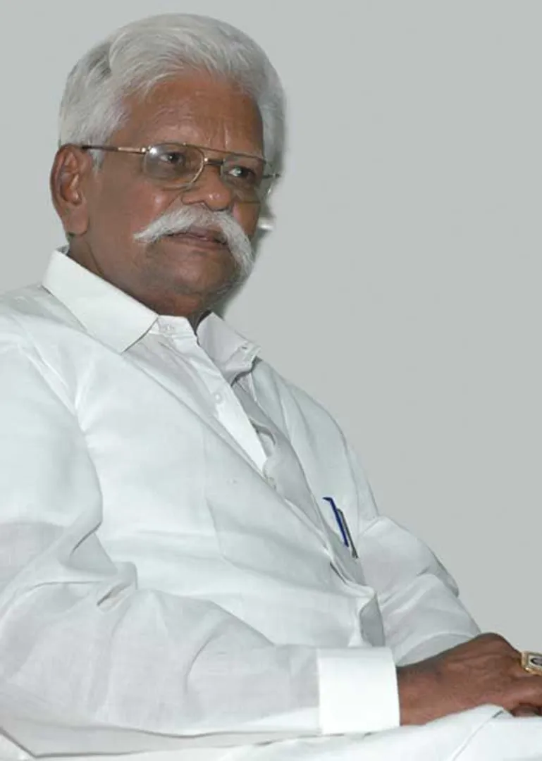 /idhalgal/eniya-utayam/final-minutes-whistle-scholar-scientist-private-secretary-gunasekara