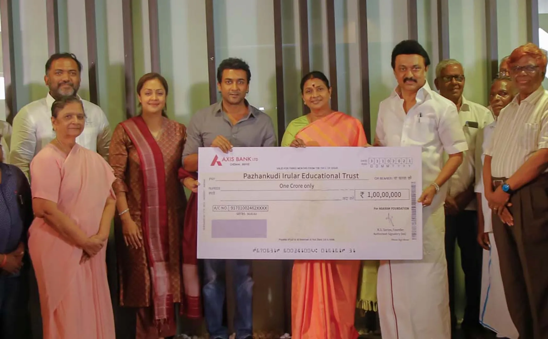 Actor Surya donates Rs 1 crore for student education purpose 