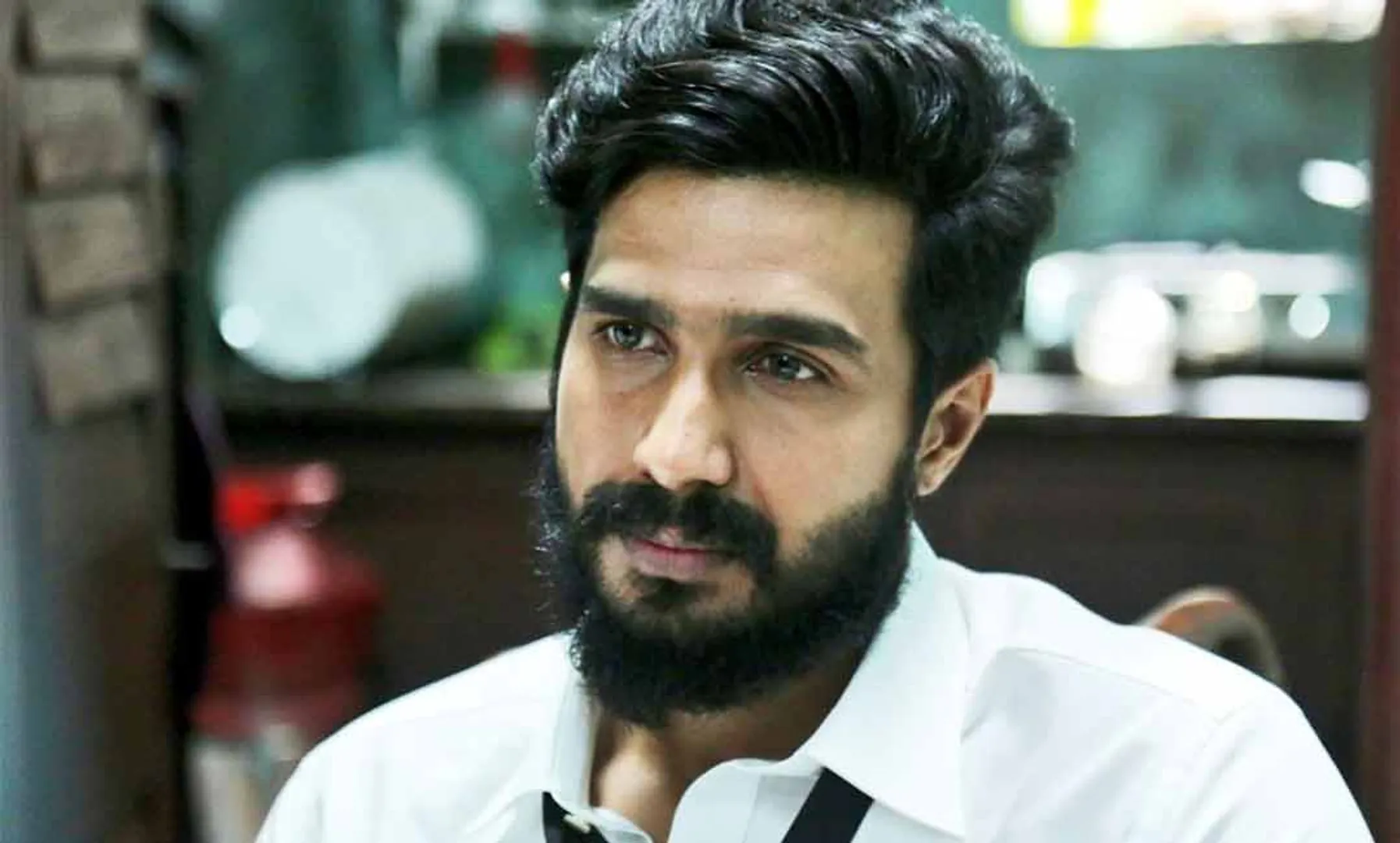 actor vishnu vishal tweet about fir movie