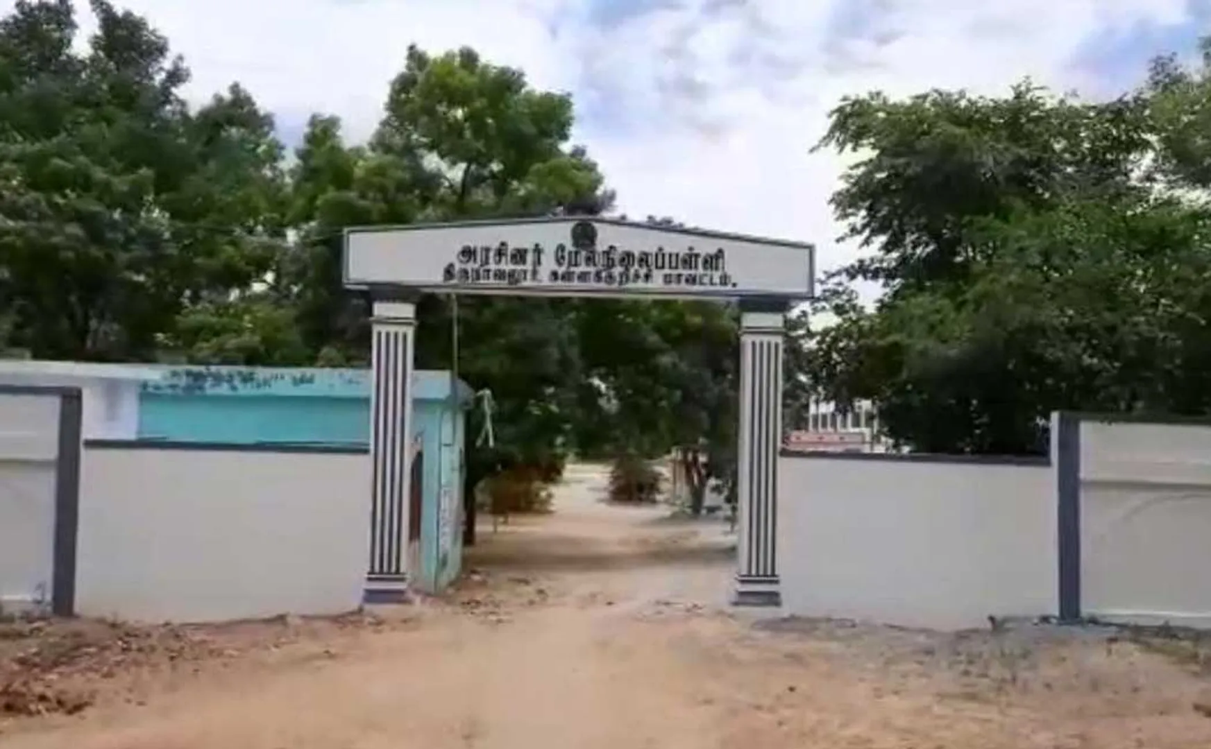 The headmaster who put forward the demands to the chief minister