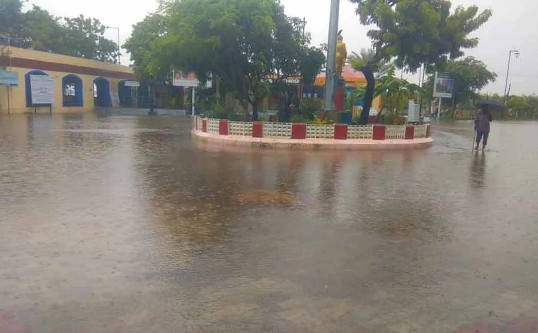 Pichavaram tourist place closed due to continuous rain!