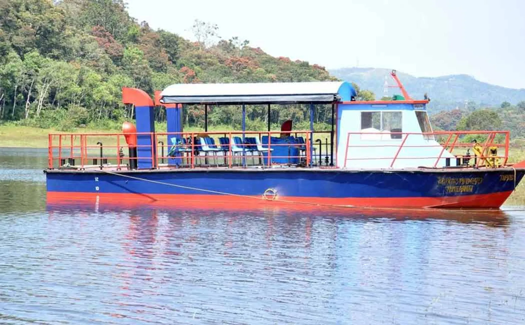 What is the status of the 'Tamil Annai' boat?