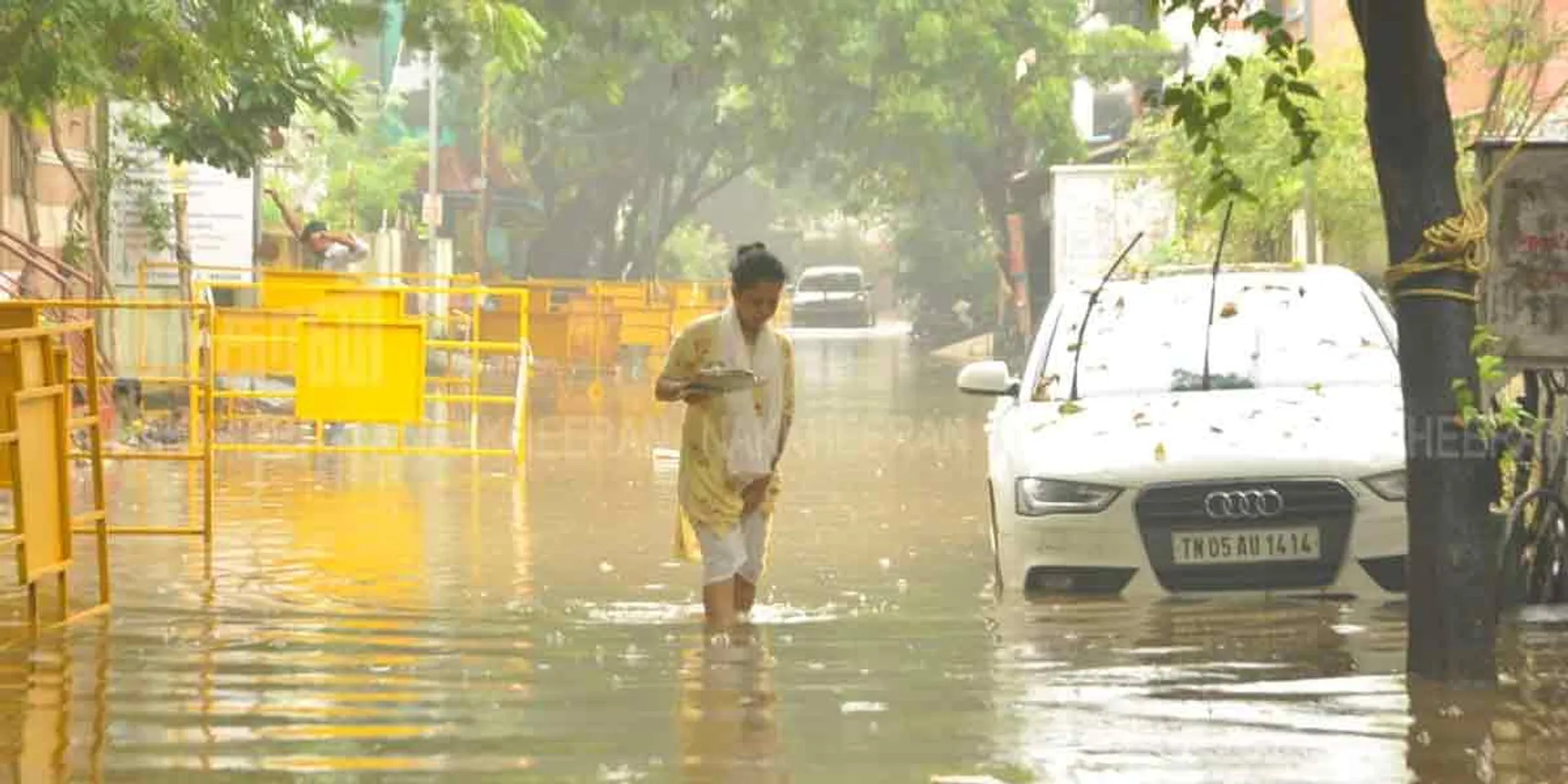  Continued heavy rain ... Holidays for schools in 17 districts!
