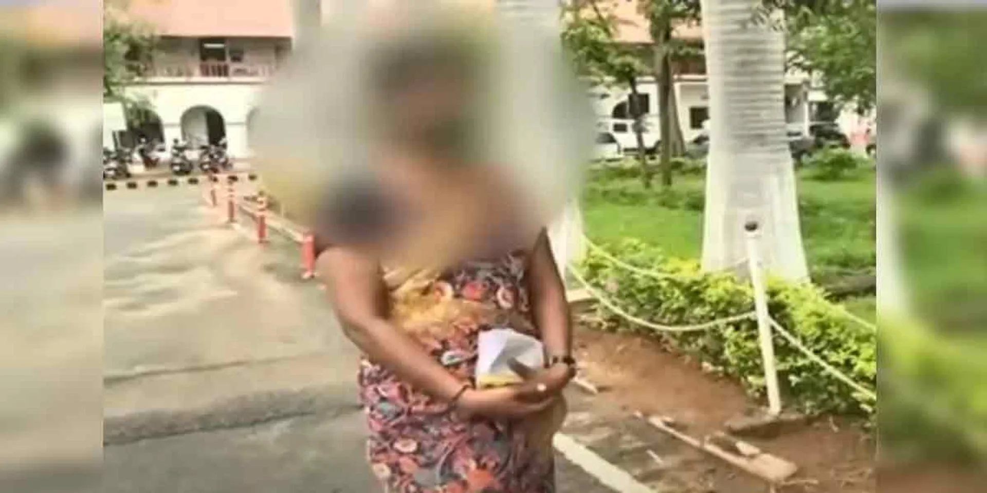 incident about transgender woman who complained that her cell phone was stolen ... Case against the police!