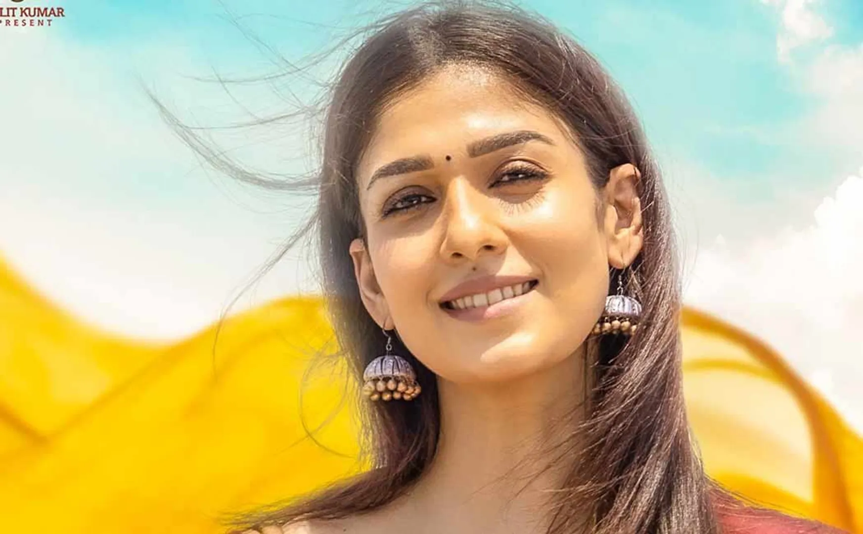 kaathu vaakula rendu kadhal movie nayanthara new poster released 