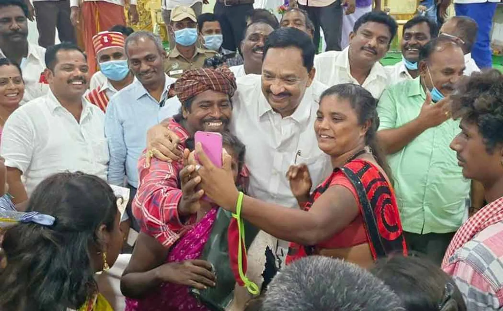 The impact of the Jaybeam film; Chief Minister's order and ministers who turn around and resolve grievances!