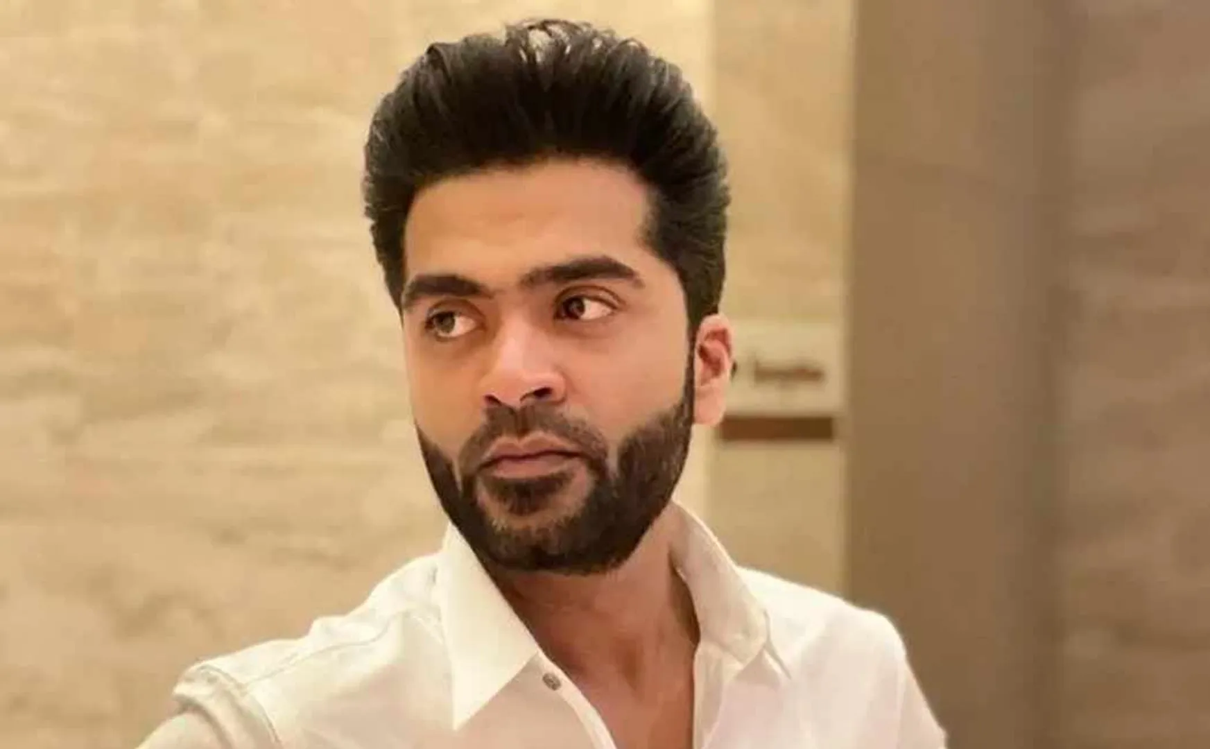 simbu's vendhu thaninthathu kaadu movie new update 