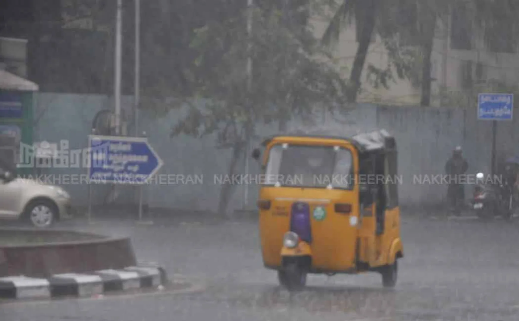 Heavy rain started in various places in Chennai! 