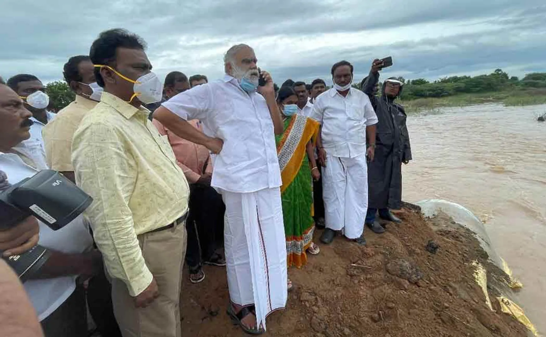 The Minister who met the suffering people in person and issued an order of action