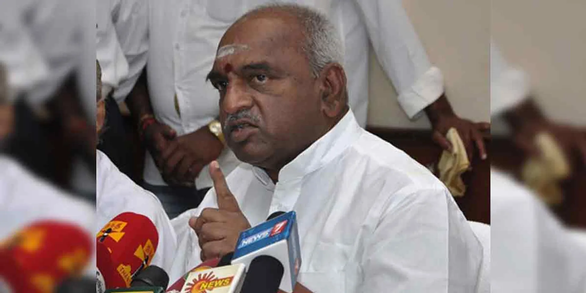 '' Congress speaks from the perspective of politicizing anything and seeking profit '' - Pon.Radhakrishnan