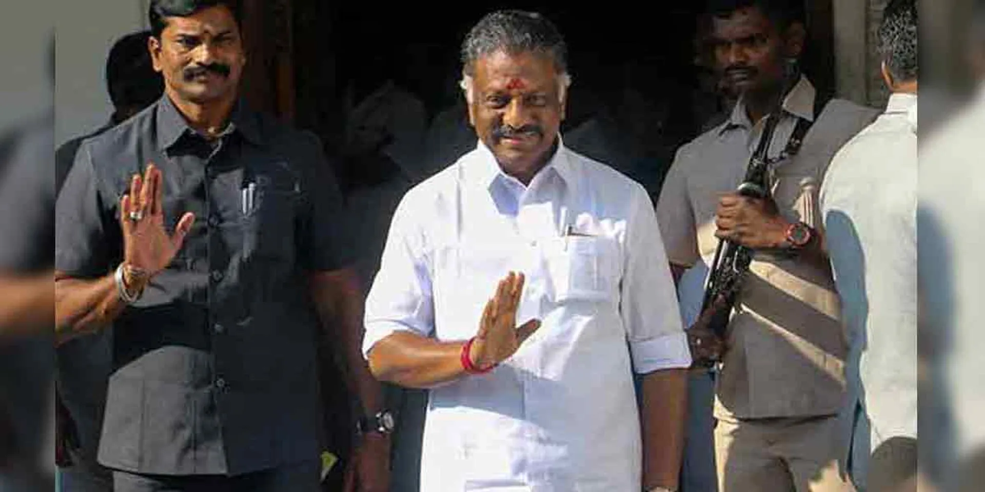'' Modi is a friend of farmers ... AIADMK welcomes '' - OBS comment!