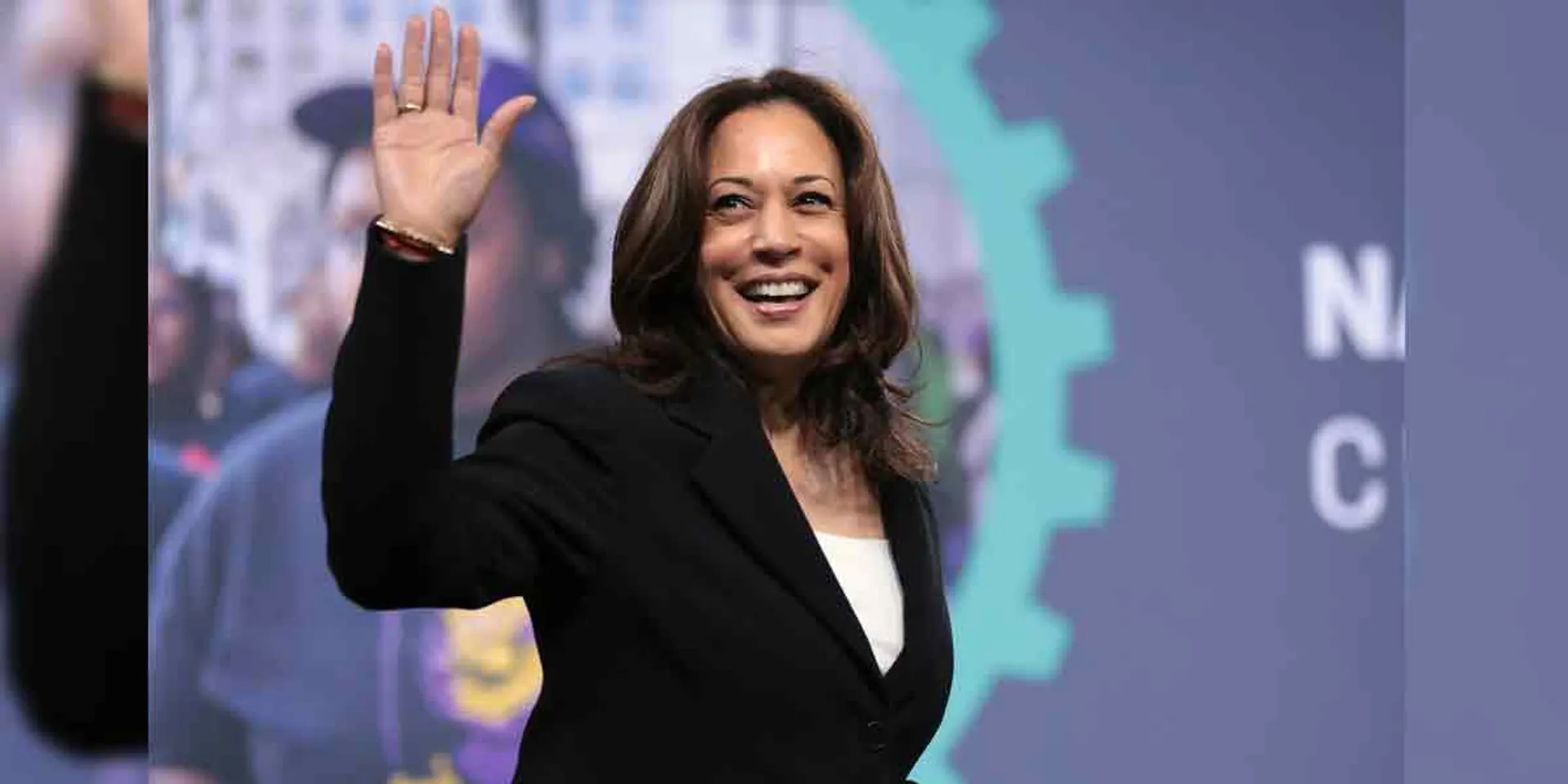 Kamala Harris refuses to sit on president's seat