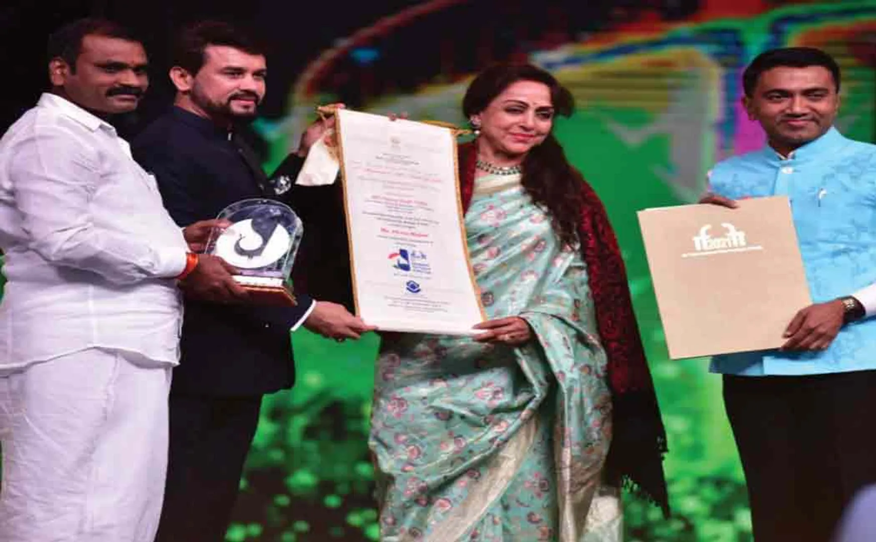 indian best personality award for actress hema malini at IFFI 2021