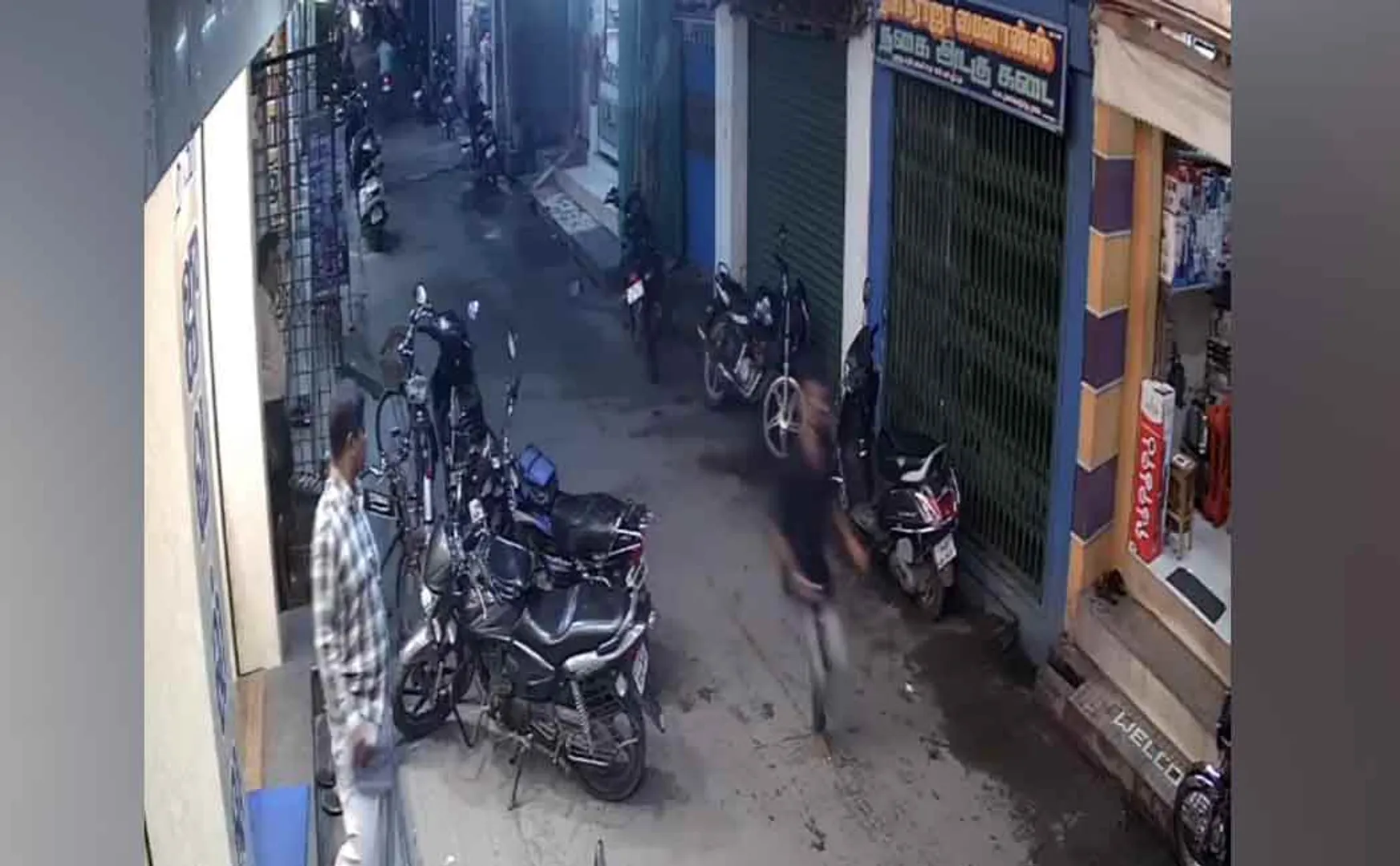 The young man who ran with the stolen jewelry
