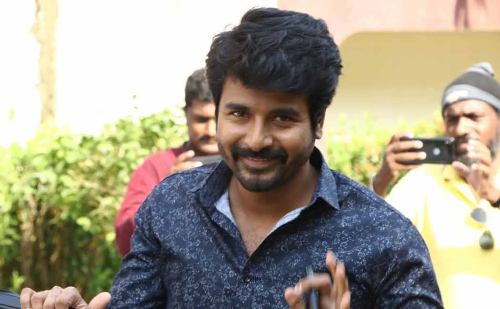 sivakarthikeyan tweet about maanaadu movie 
