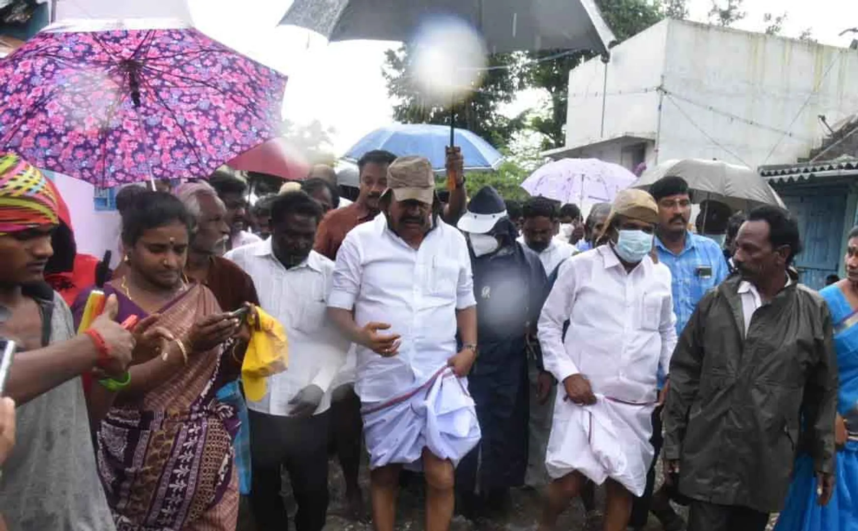 Minister KN Nehru inspects Trichy rains