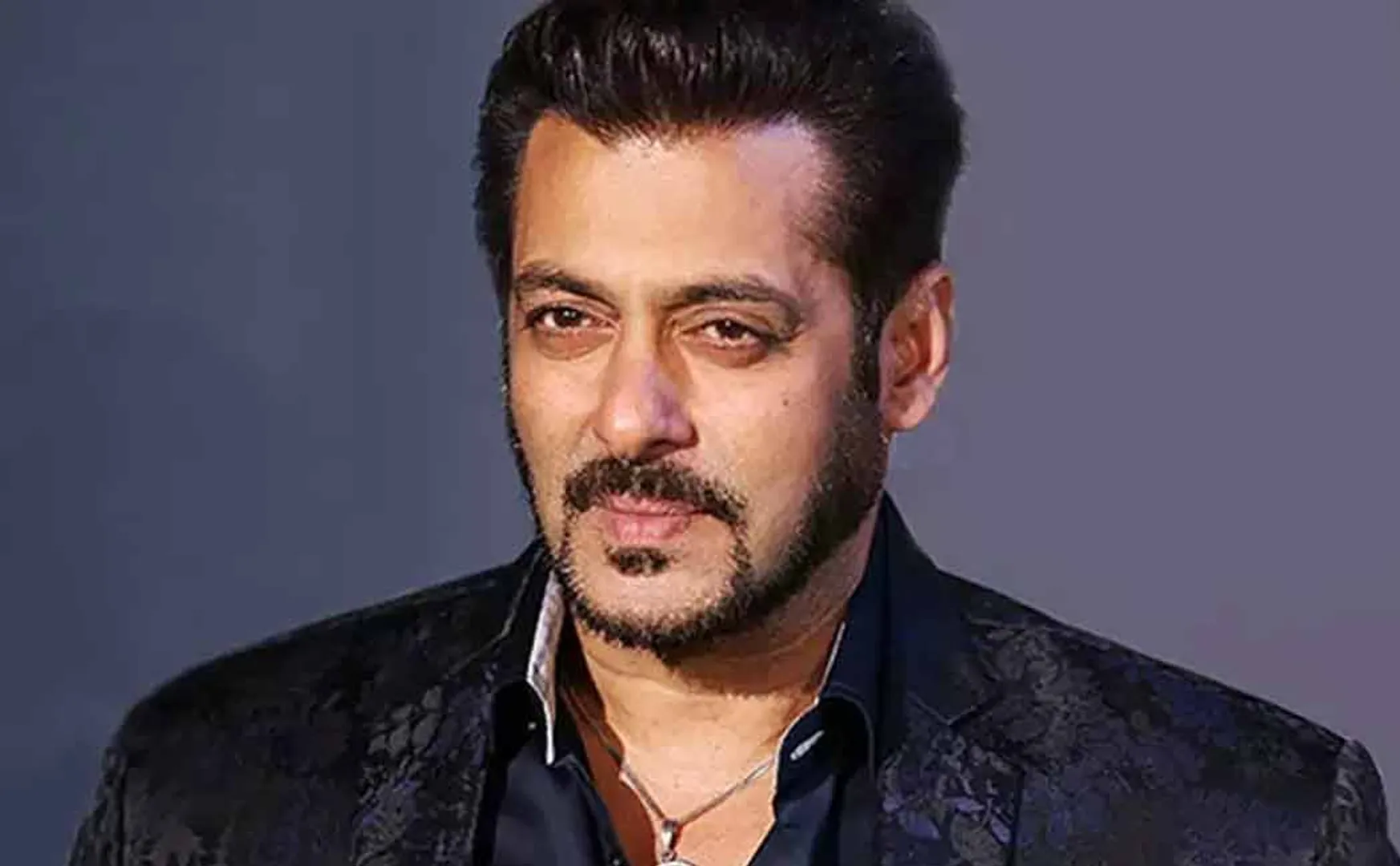 salman khan talk about fans celebration in theatre