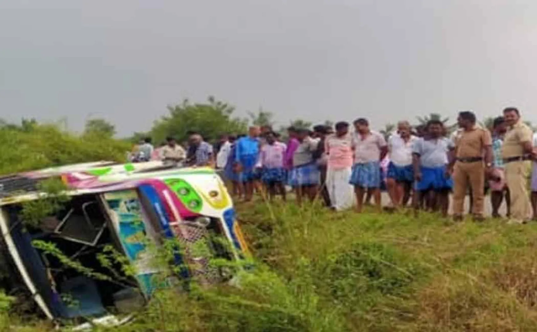 Van accident in cuddalore district 