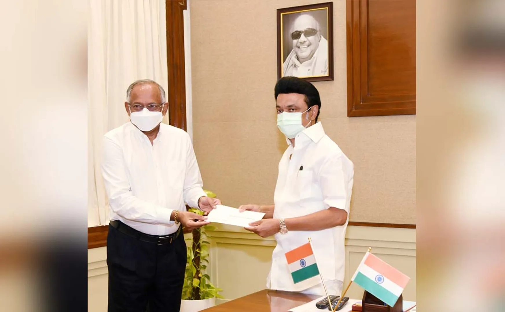 Meet the Chief Minister in person for flood relief work  Funded by TVS. Team Leader!