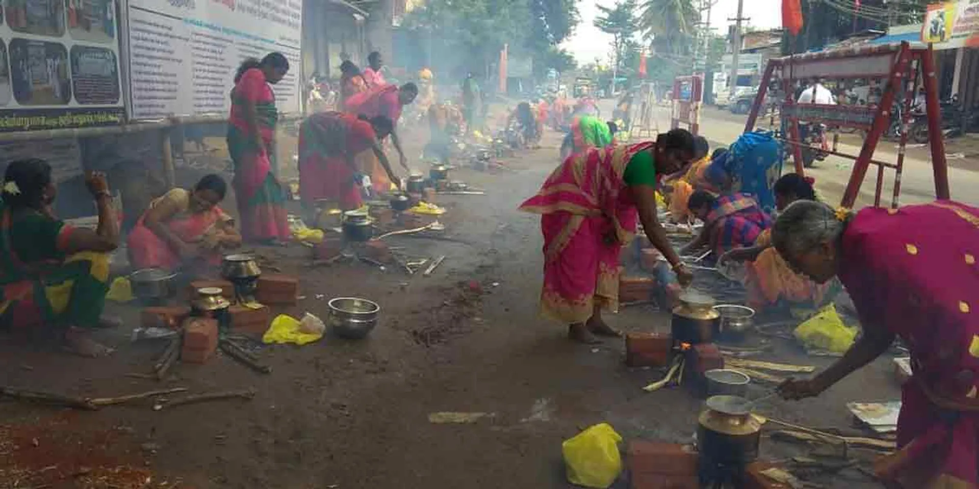 Demonstration with 152 feet Pongal demanding 152 feet of water stagnation in Periyar Dam!