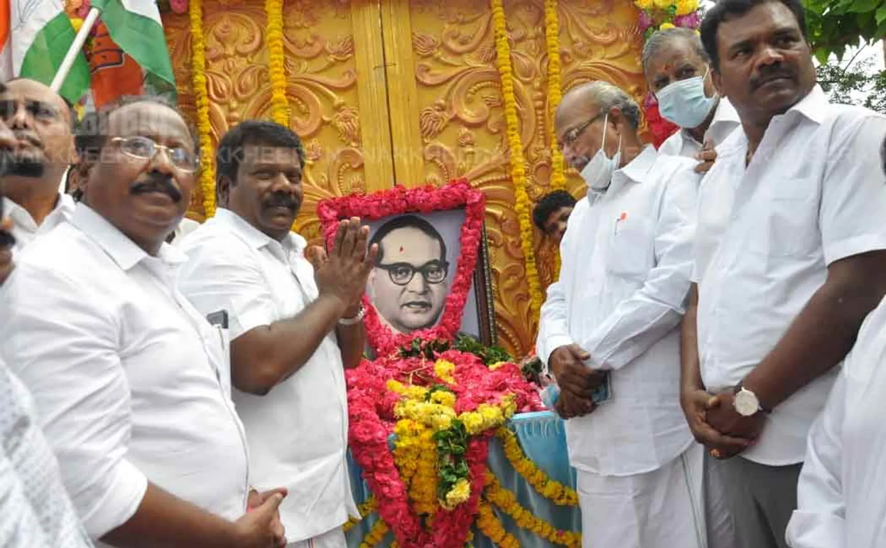 Politicians pay floral tributes to Ambedkar portrait