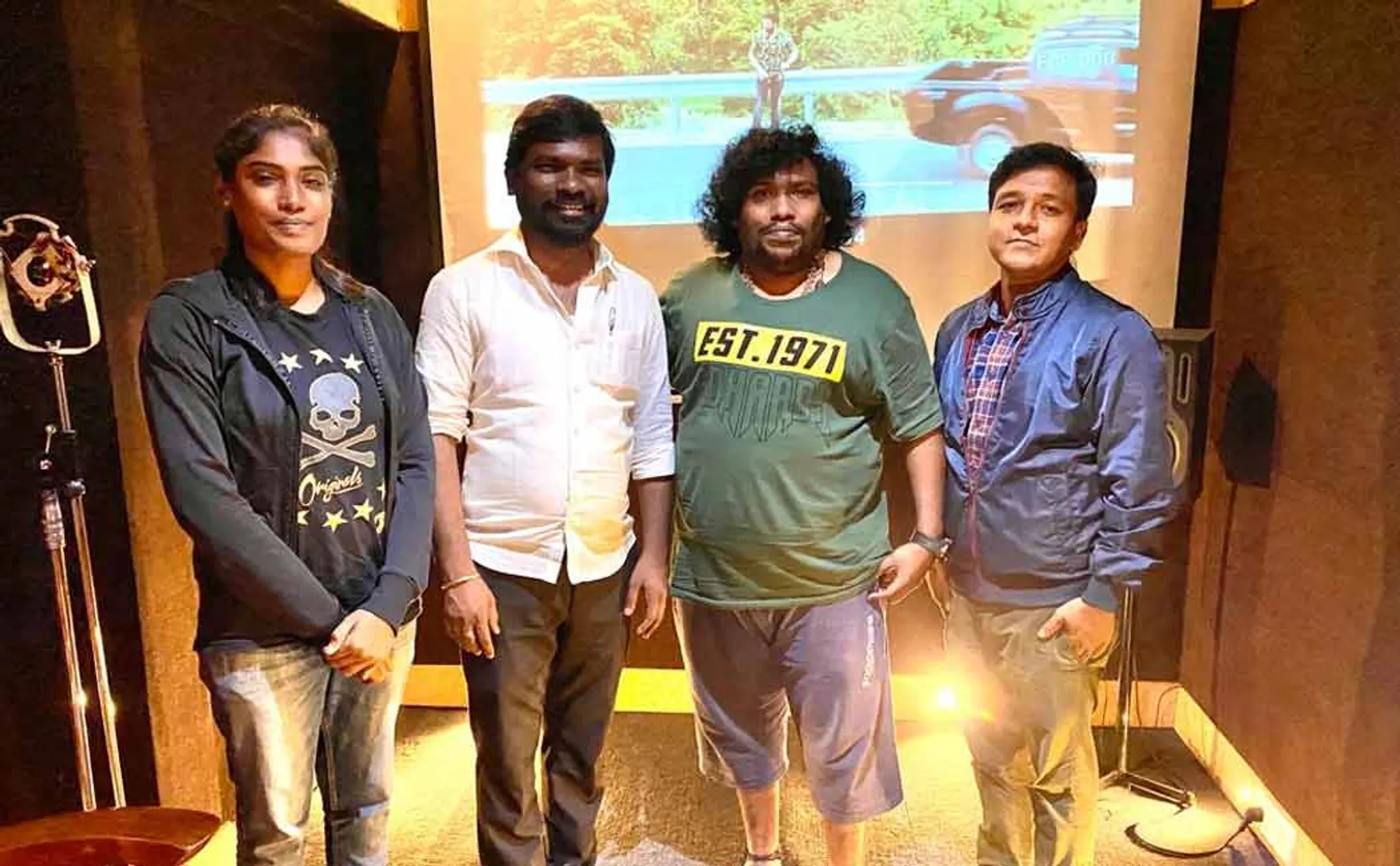 yogibabu finished dubbing veeram vaagai soodum movie 