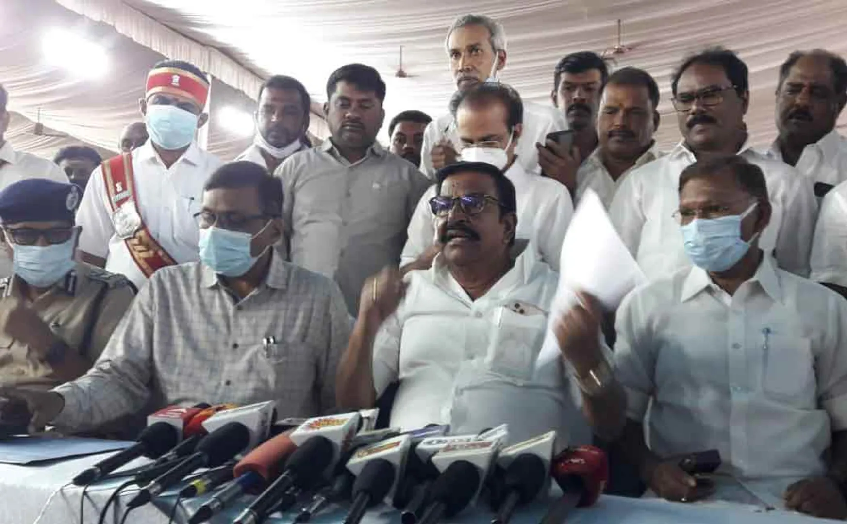 Chief Minister goes to Salem to participate in government program!