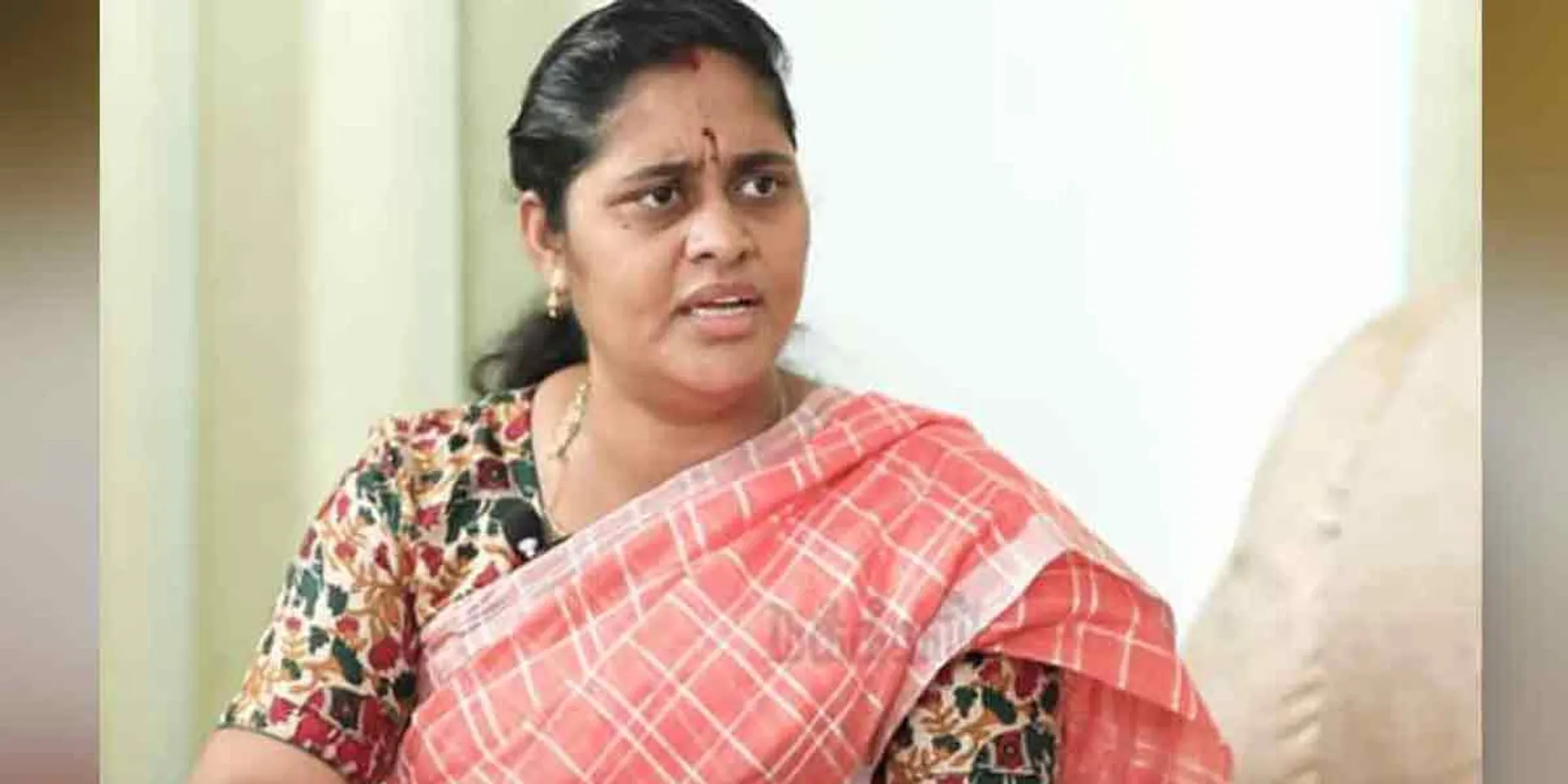 '' Do not mislead our children '' - M. Rajeswari Priya strongly condemns Kamal!