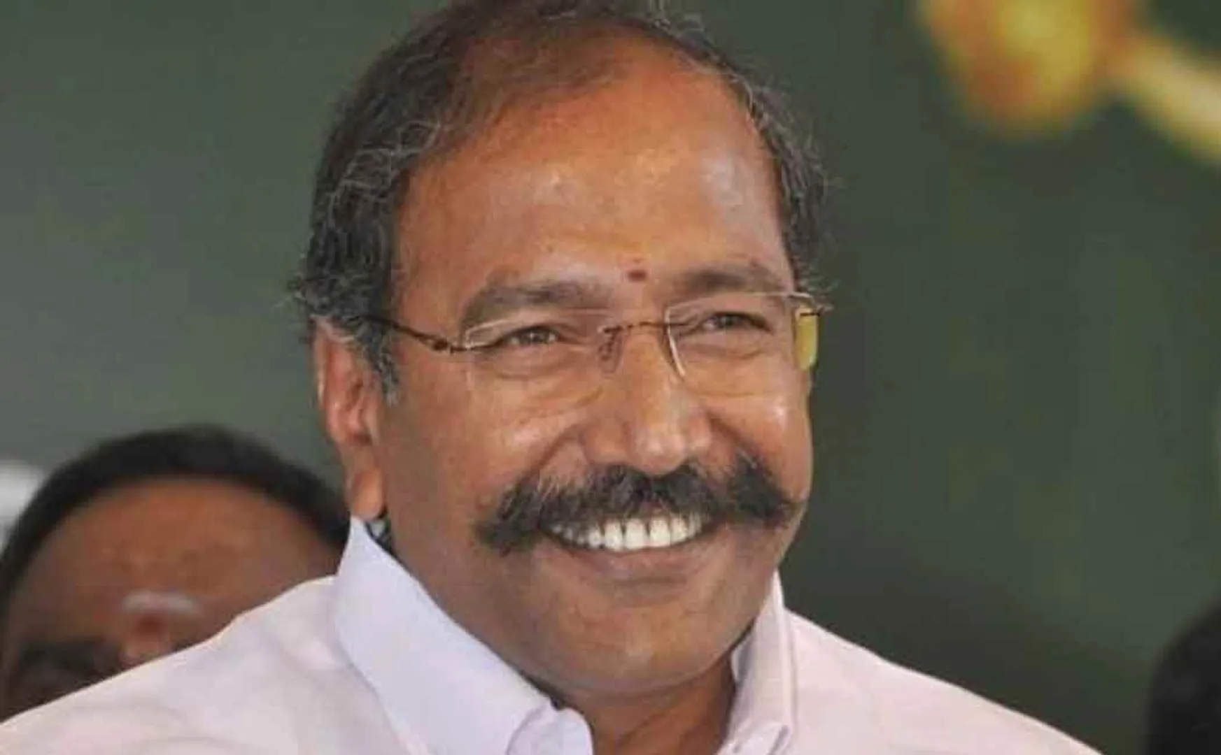  anti-corruption officers raid places owned by former minister Thangamani!