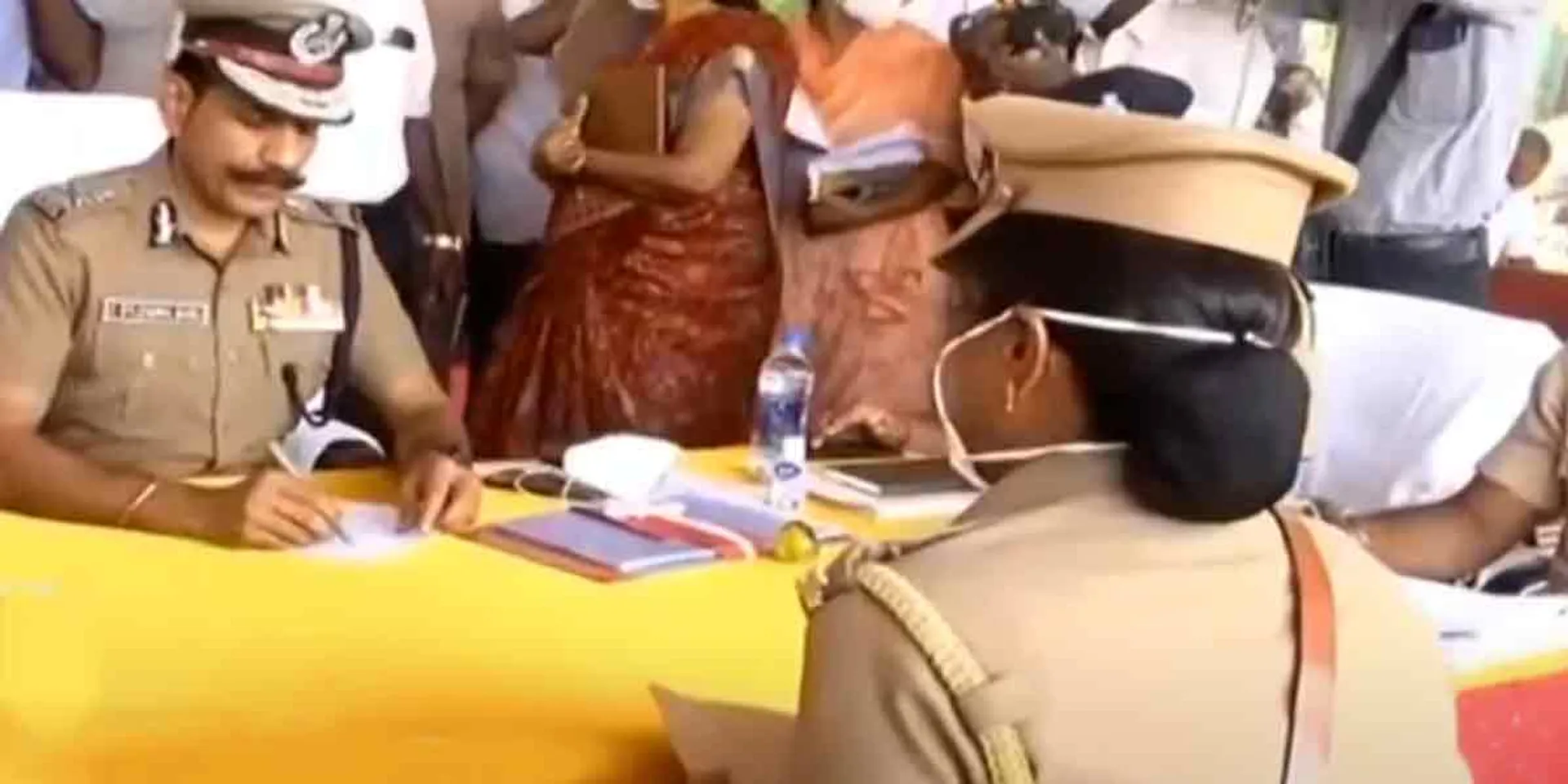  Tamil Nadu DGP listens to police complaints