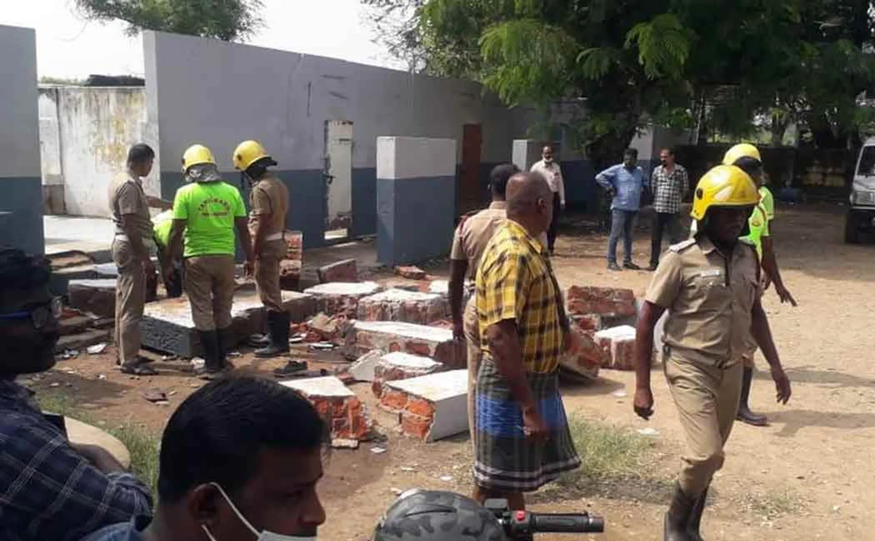 Nellai School compound issue  
