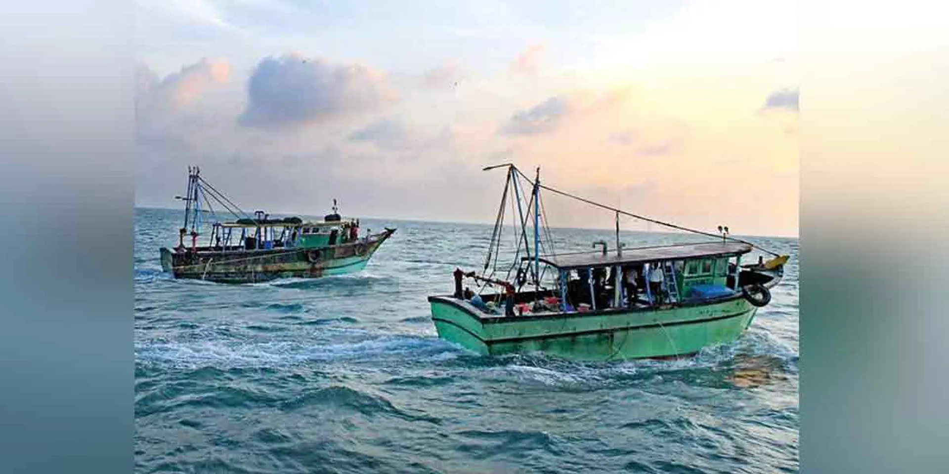 48 Tamil Nadu fishermen captured ... Sri Lankan Navy atrocities again!