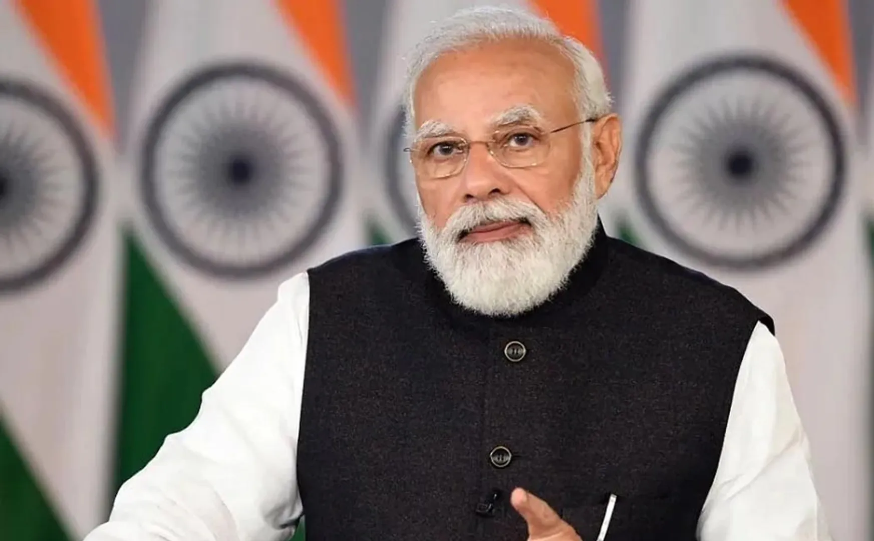 Omicron caese increased Prime MinisOmicron cases increased Prime Minister Narendra Modi to consult tomorrow!ter Narendra Modi to consult tomorrow!
