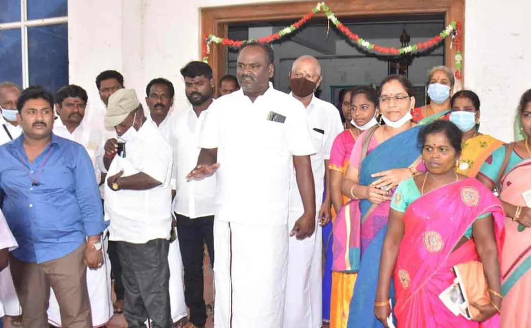 All party councilors who walked out in Cuddalore meeting 