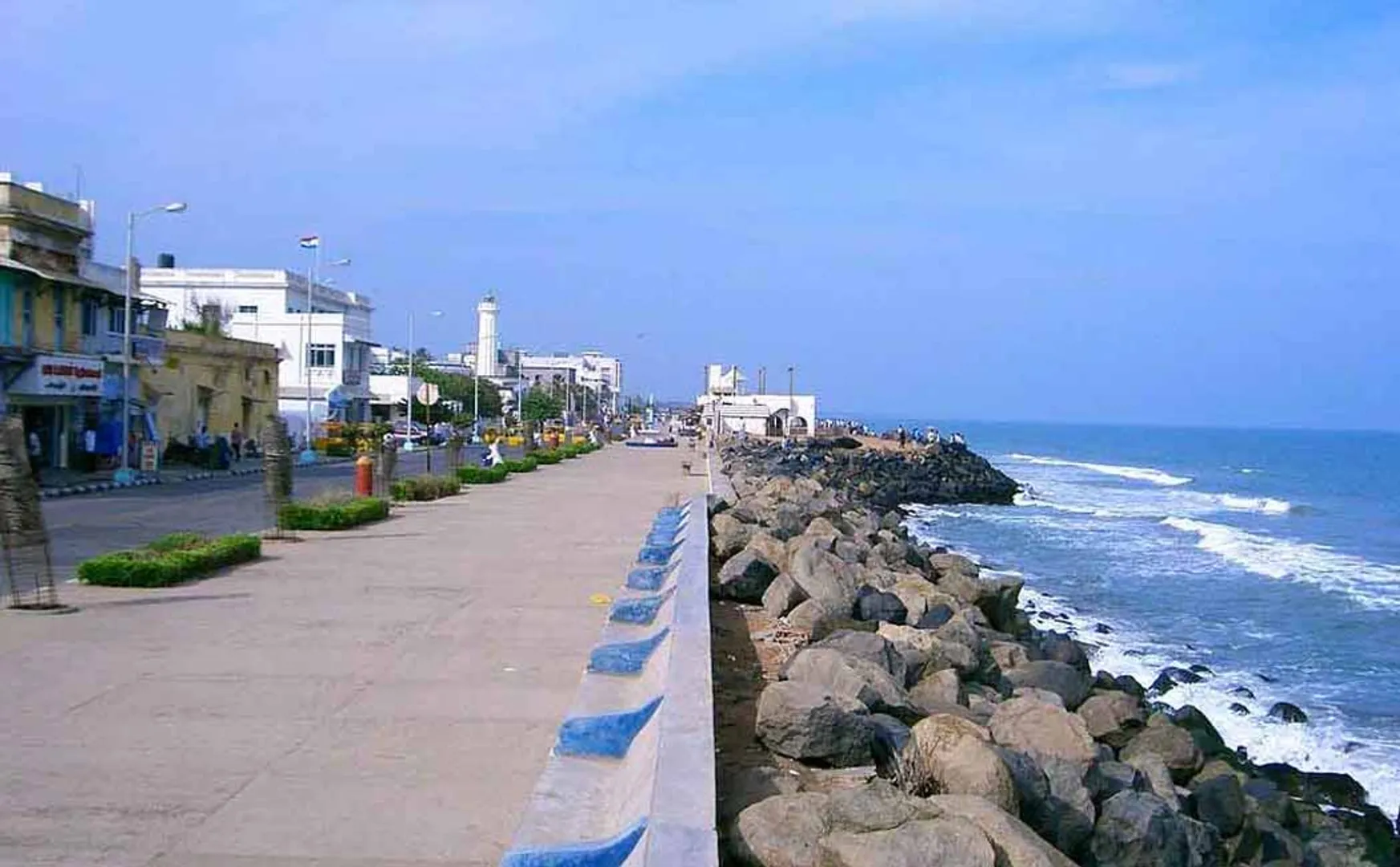 People flock to Pondicherry to celebrate the New Year!