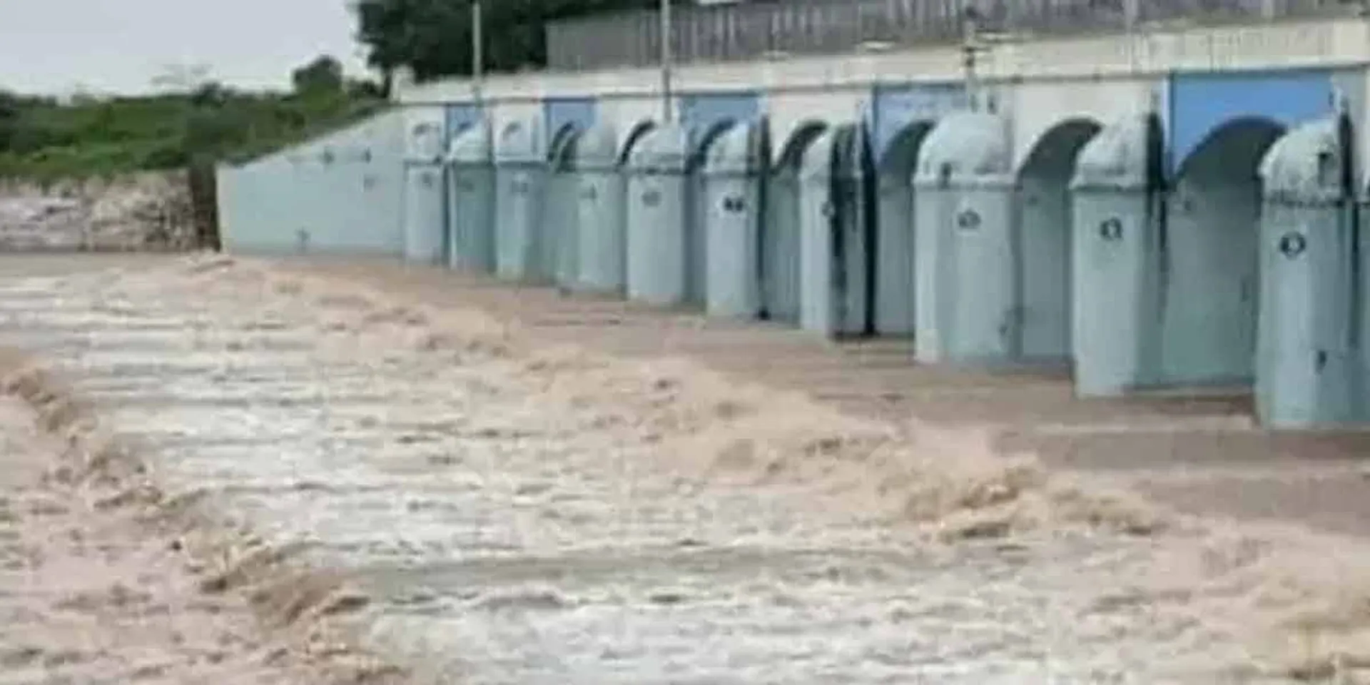  Flooding in the vellaru again and again