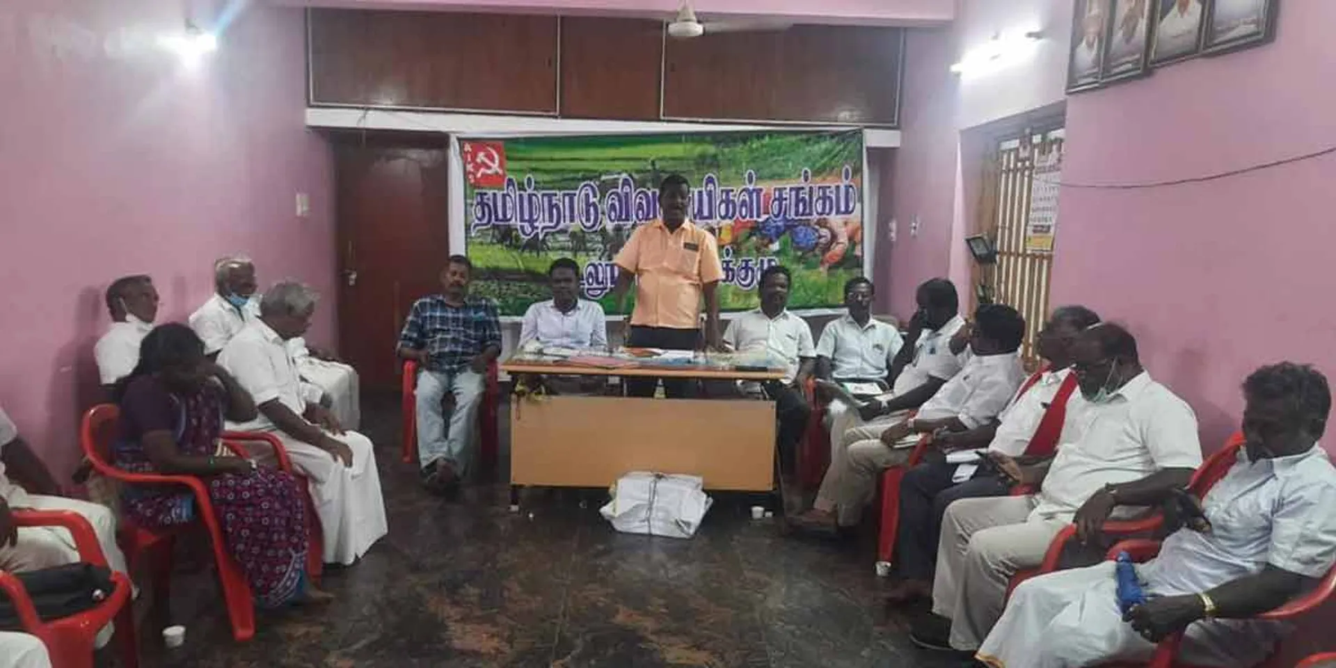  Tamil Nadu Farmers' Union prepares for 'Give relief to unemployed agricultural workers'