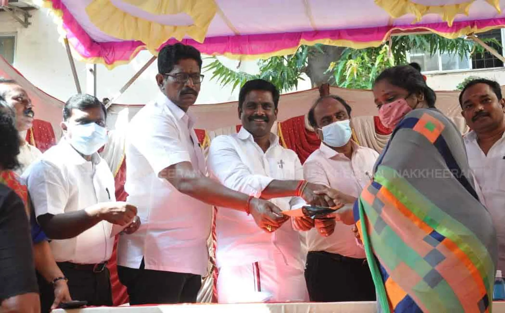 Allocation of houses for roadside dwellers! MLA Paranthaman 