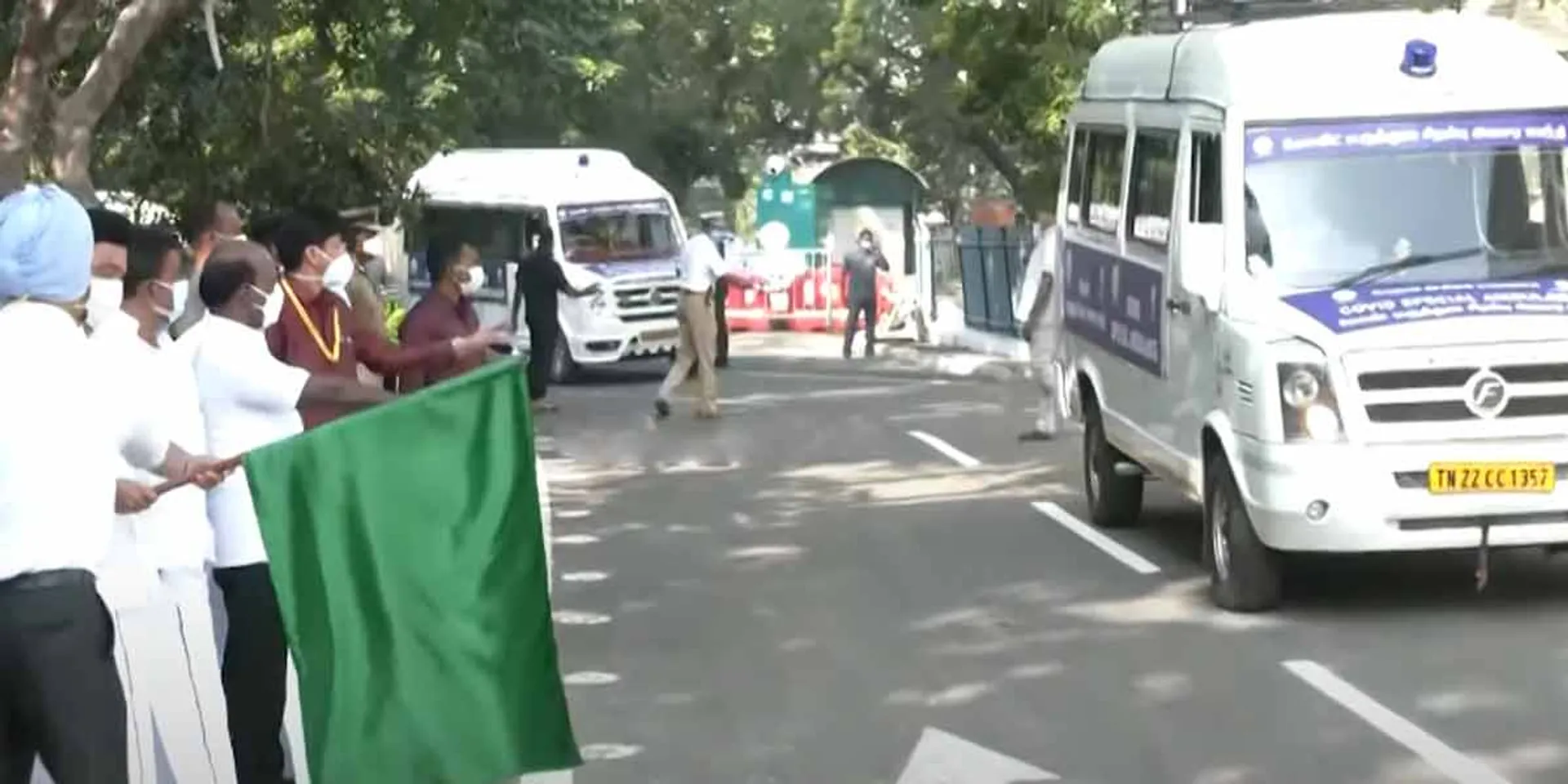 Special ambulance for corona victims ... Tamil Nadu Chief Minister launches
