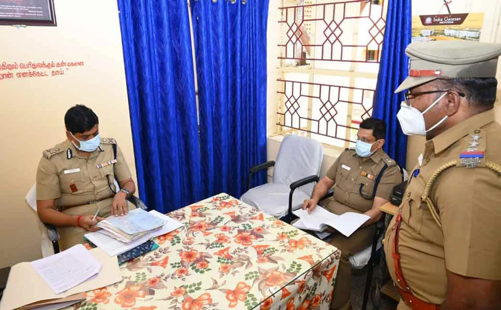 Commissioner of Police advising police officers