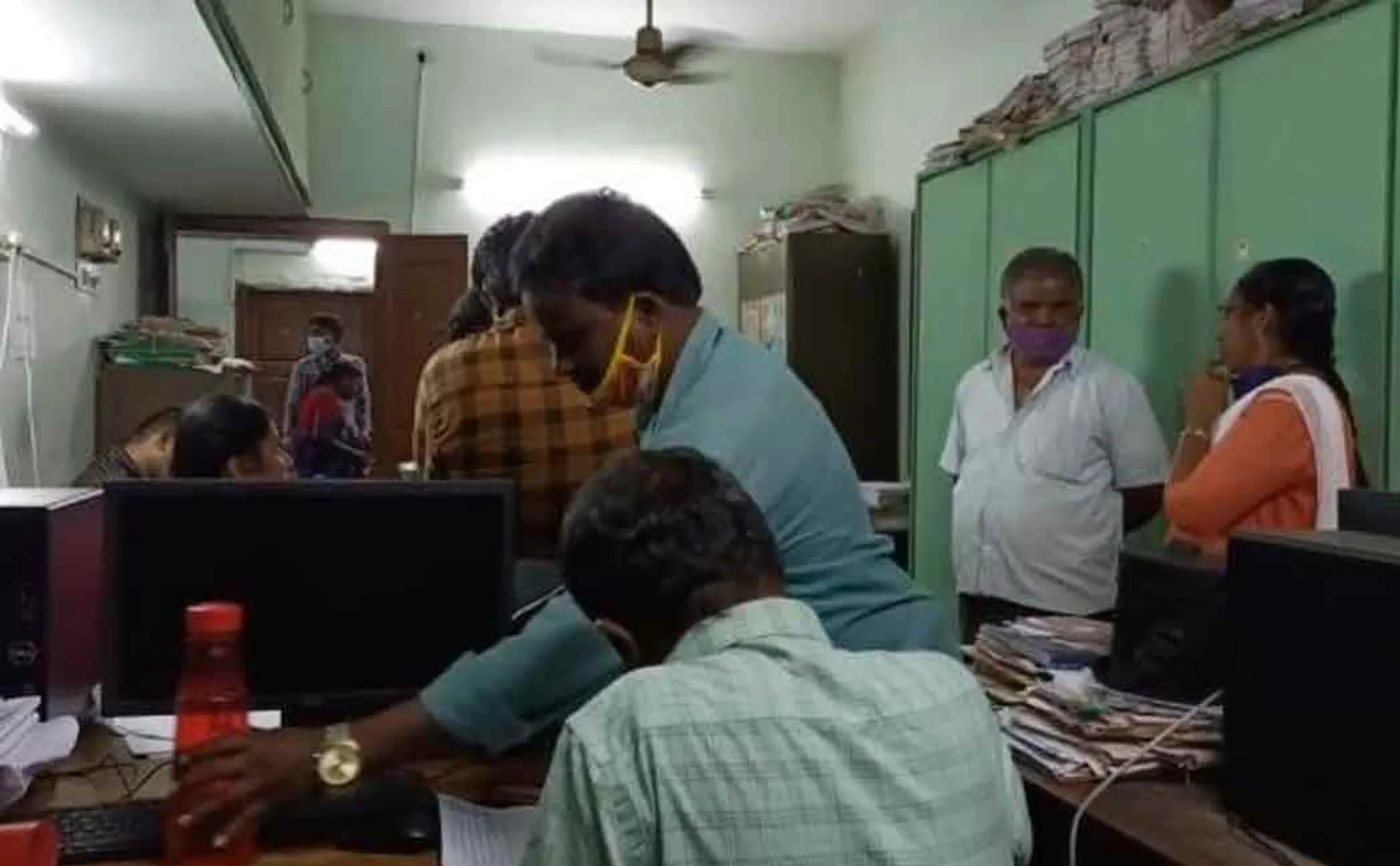 Anti-corruption police raid! 4 lakh from the Divisional Engineer!